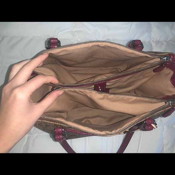 Coach Purse - Picture 5 of 6